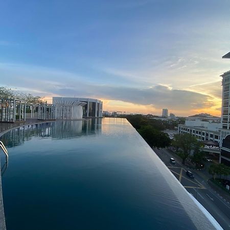 Jsadli Suite Troika Residence 코타바하루 외부 사진